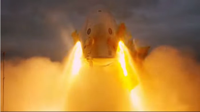 Die SpaceX-Raumkapsel CrewDragon während eines Startabbruch-Tests. Bild: SpaceX